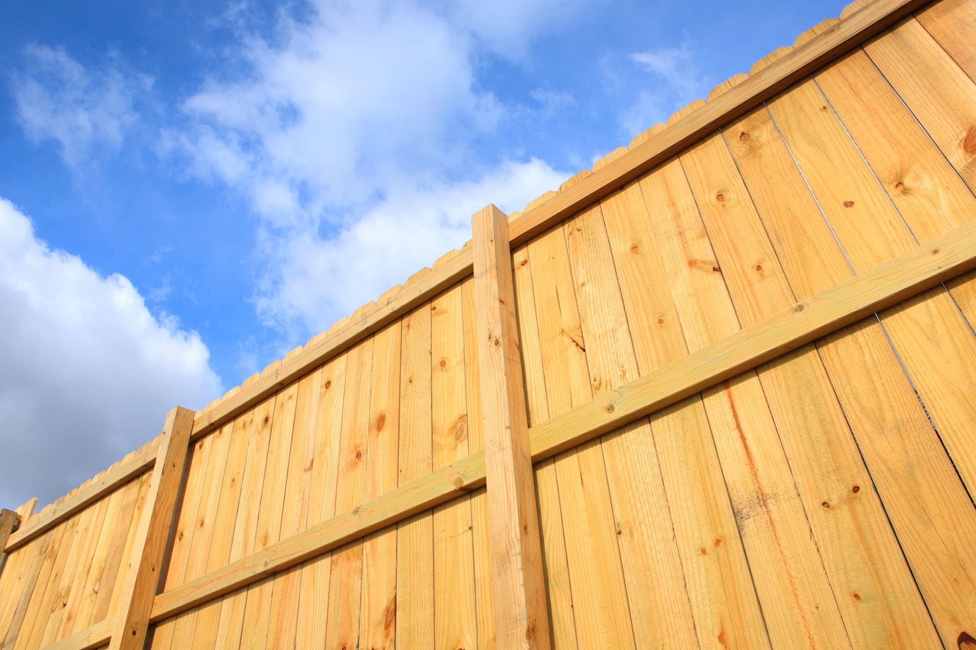 houten-schutting-inthout-sierconstructies