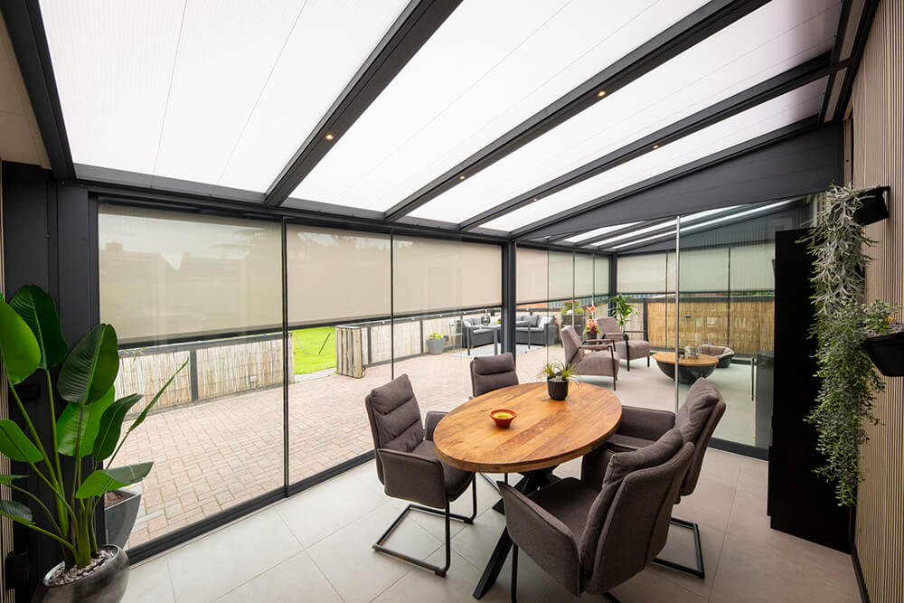 profiline-tuinkamer-sunmaster-solar-screens-farmsum-inthout-sierconstructies-thumb