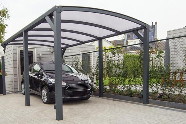 in-t-hout-sierconstructies_carport-gebogen